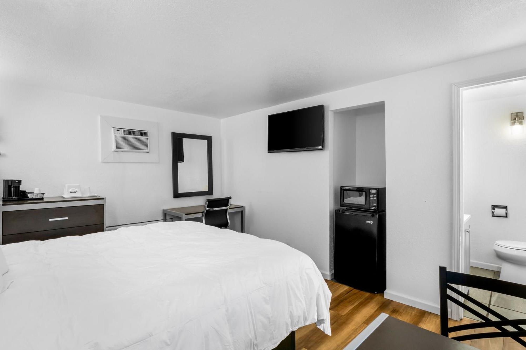 Americas Best Value Inn Jonesville/Hillsdale מראה חיצוני תמונה
