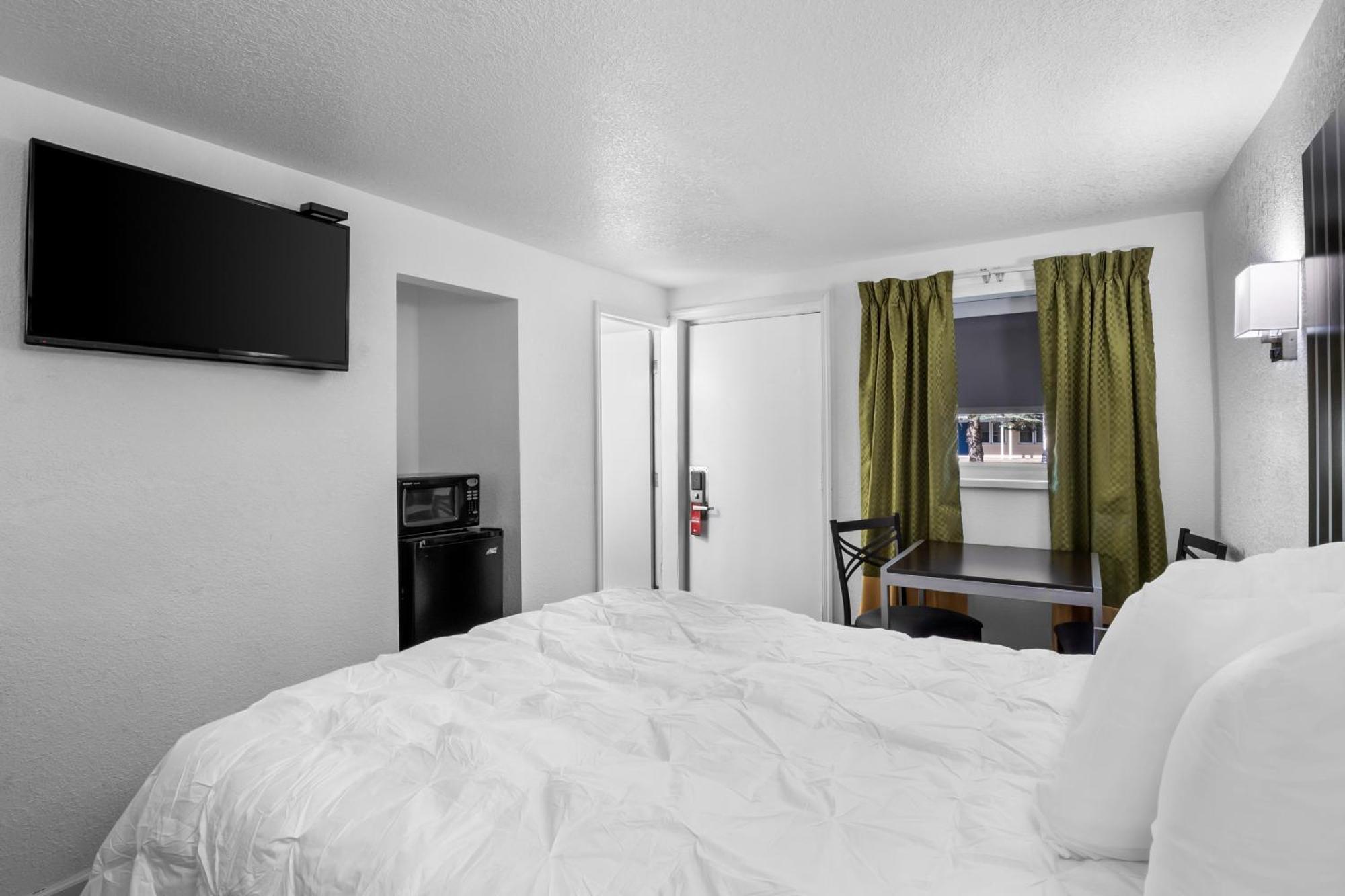 Americas Best Value Inn Jonesville/Hillsdale מראה חיצוני תמונה