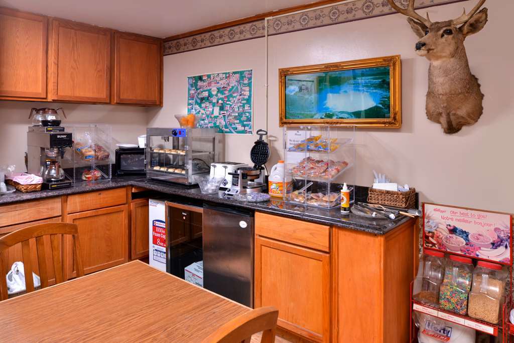 Americas Best Value Inn Jonesville/Hillsdale מסעדה תמונה